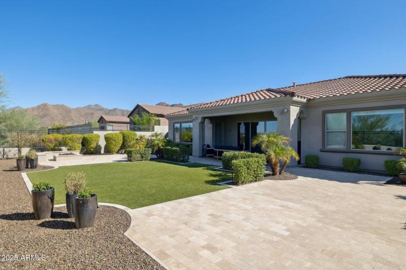 49-web-or-mls-10708-n-136th-pl