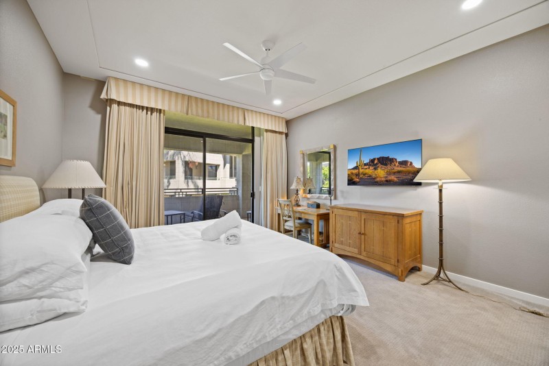 CAMINO ACEQUIA Drive, 8