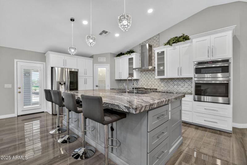 28_3533_N_159th_Ln26_mls