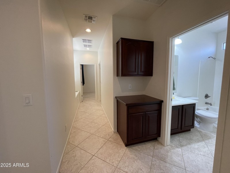 HALL TO SECONDARY BEDROOMS