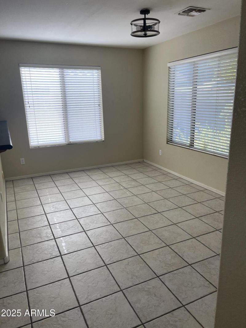 20250808_153456812_iOS