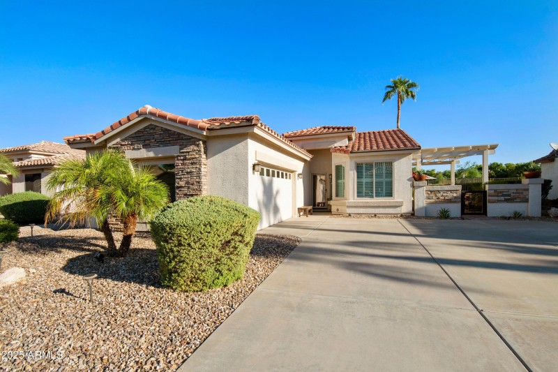 4664 E-006-049-DLB 5818-MLS_Size