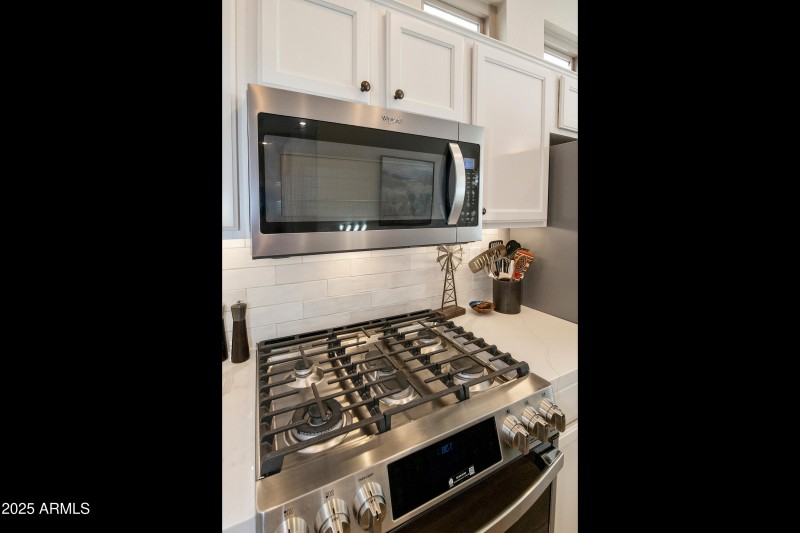 4664 E-015-024-DLB 5820-MLS_Size