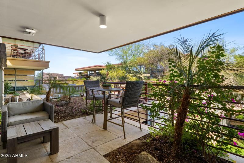 45-web-or-mls-7147-e-rancho-vista-dr