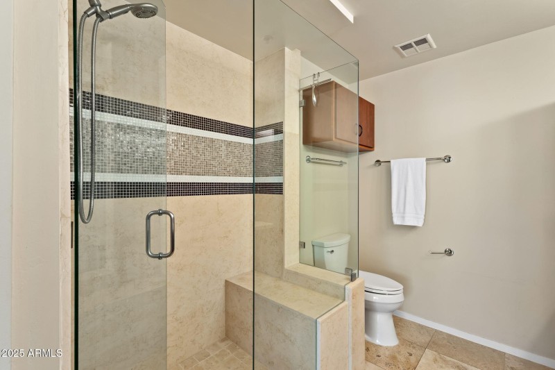 44-web-or-mls-7147-e-rancho-vista-dr