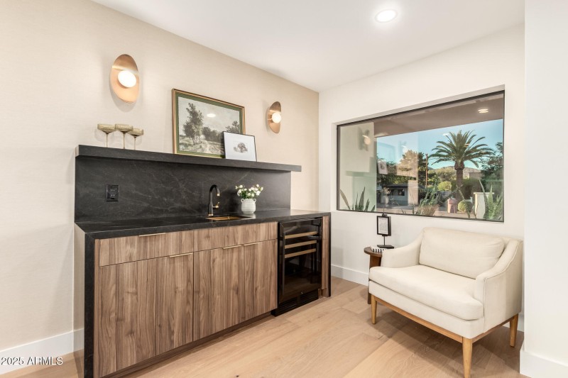 Entry Wet Bar