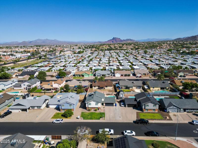 31-web-or-mls-6064 E Ingram St-31