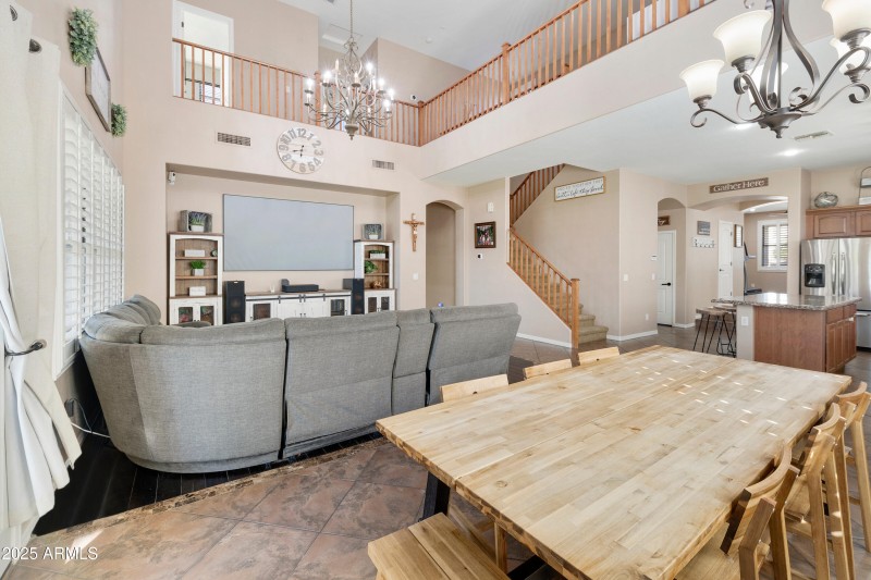 1419 W-016-013-dlb-MLS_Size