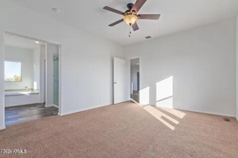 2C2D0FCF-0403-4909-A7A7-76824D6CC9C9