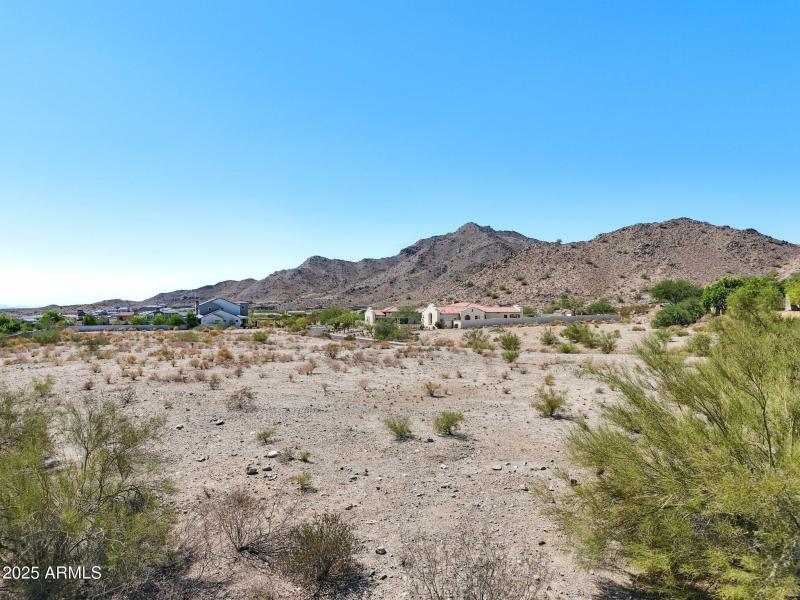 16-web-or-mls-21009-w-mountain-cove-pl