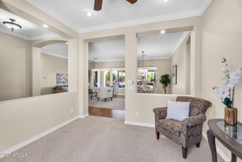 8-web-or-mls-610 W Tonto Dr - 7