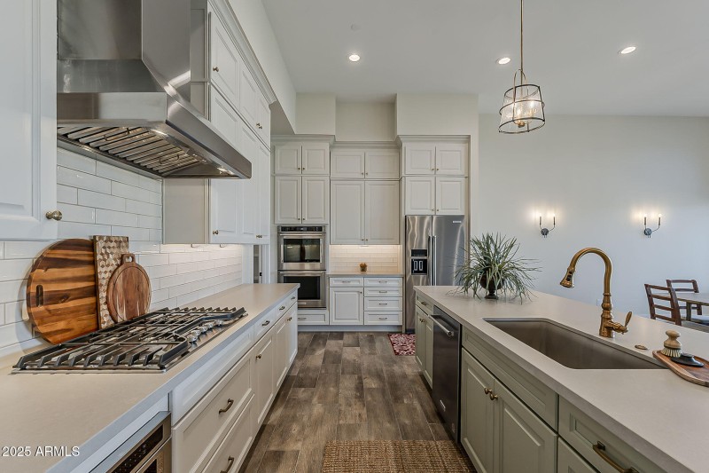 16-web-or-mls-Longhorn-16