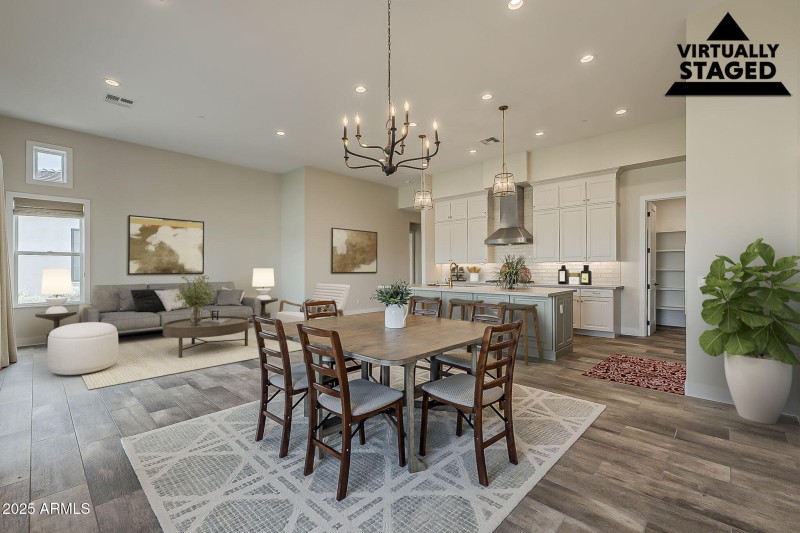 49-web-or-mls-Longhorn-19 (Dining Area,