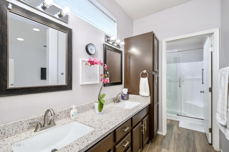 Dual Vanities & Modern Fixtures