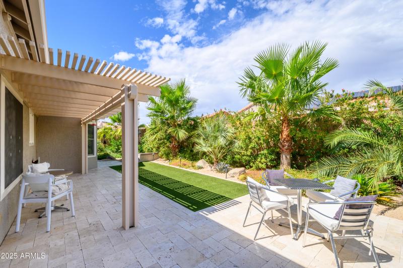 Fruit Trees & Desert Greenery