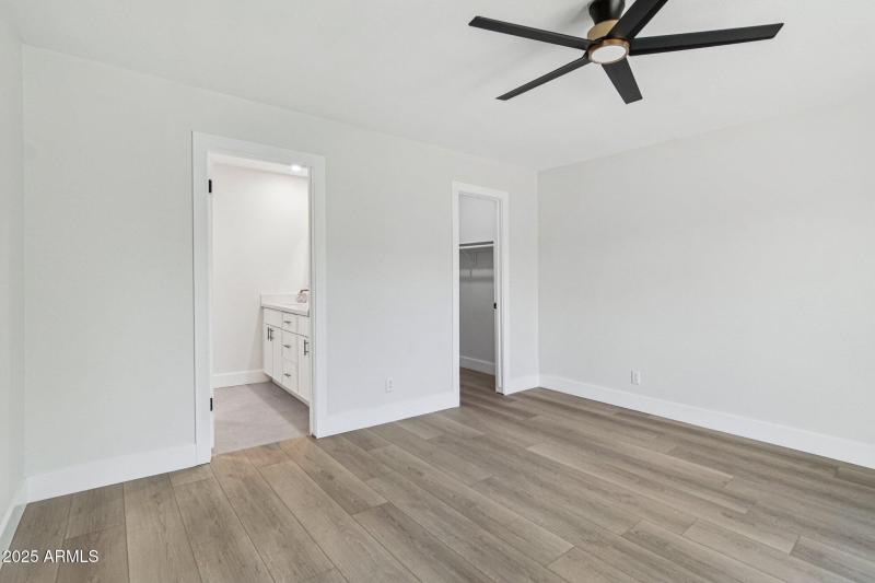 15-web-or-mls-N Majorca Way-1006-015