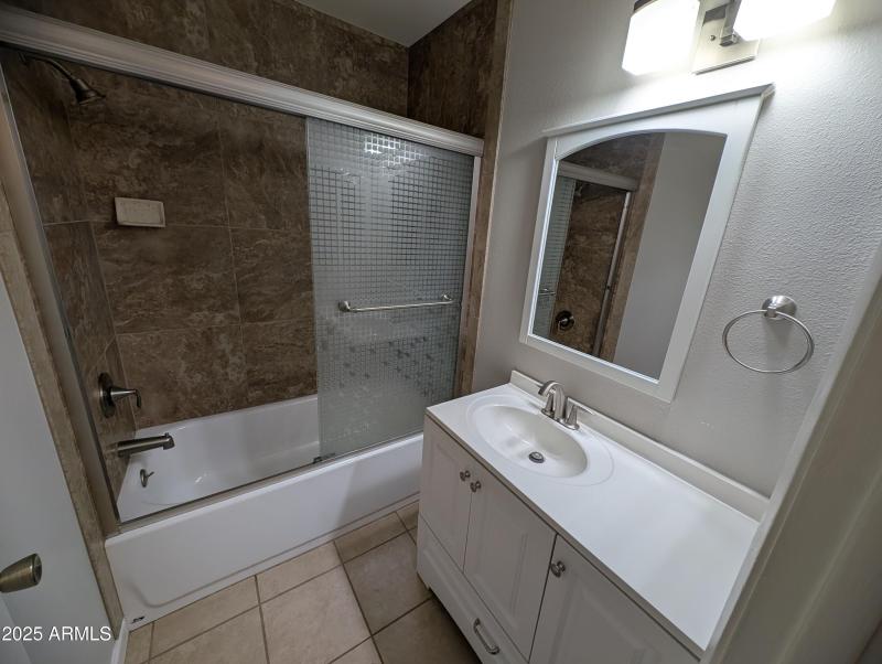 PXL_20250925_195547295