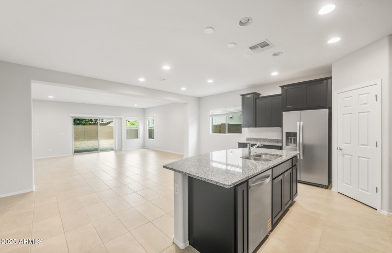 Kitchen/Cafe/Gathering Room