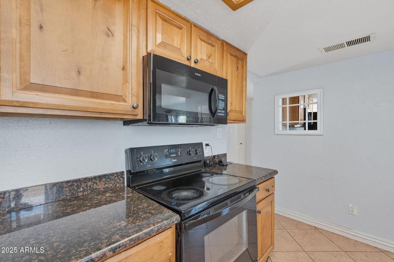 22-web-or-mls-Mercer-22