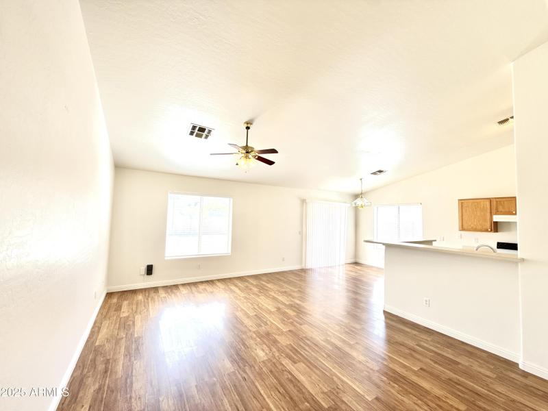 DJI_20250925_125210_994