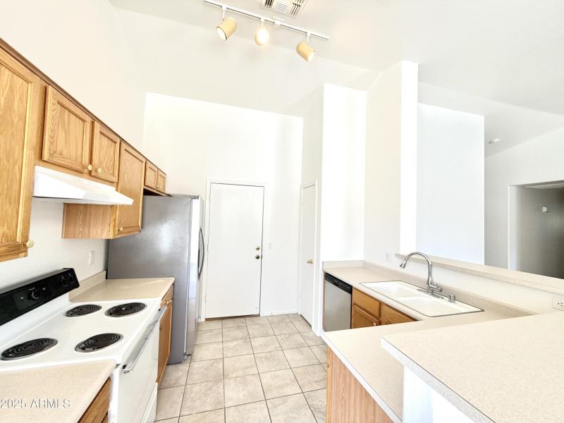 DJI_20250925_130854_664