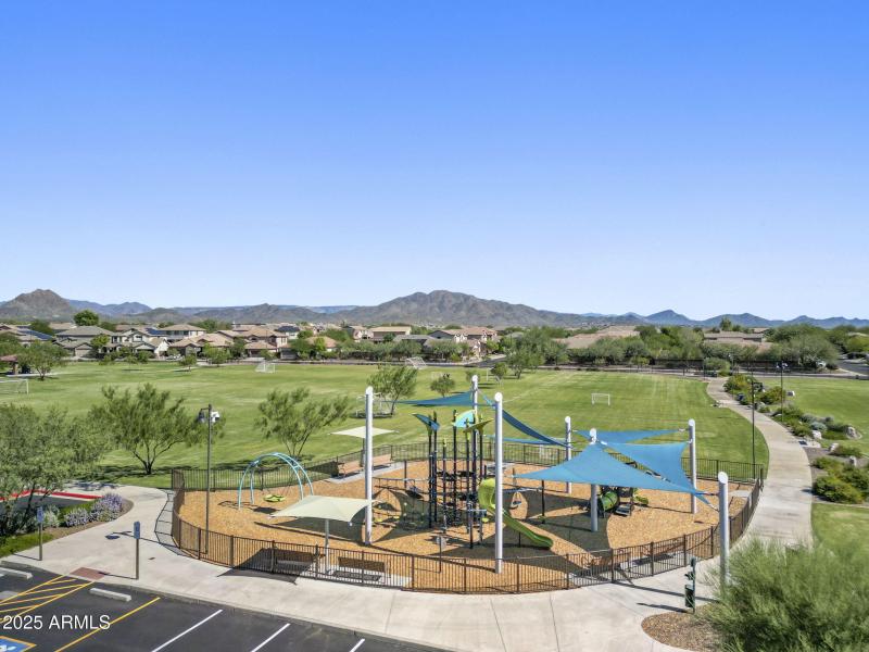 37-web-or-mls-43213-n-vista-hills-dr