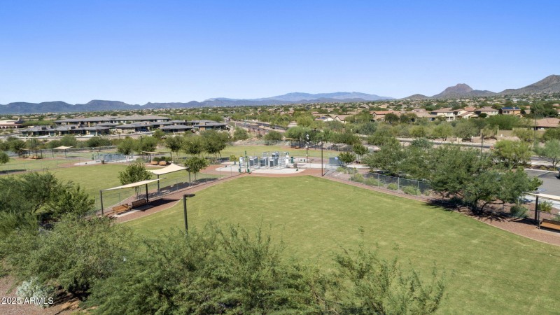 63-web-or-mls-43213-n-vista-hills-dr