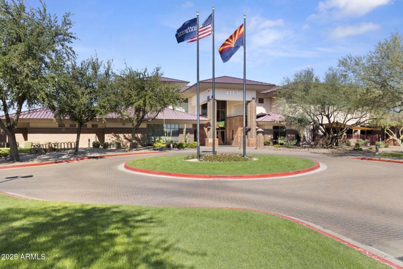 84-web-or-mls-43213-n-vista-hills-dr