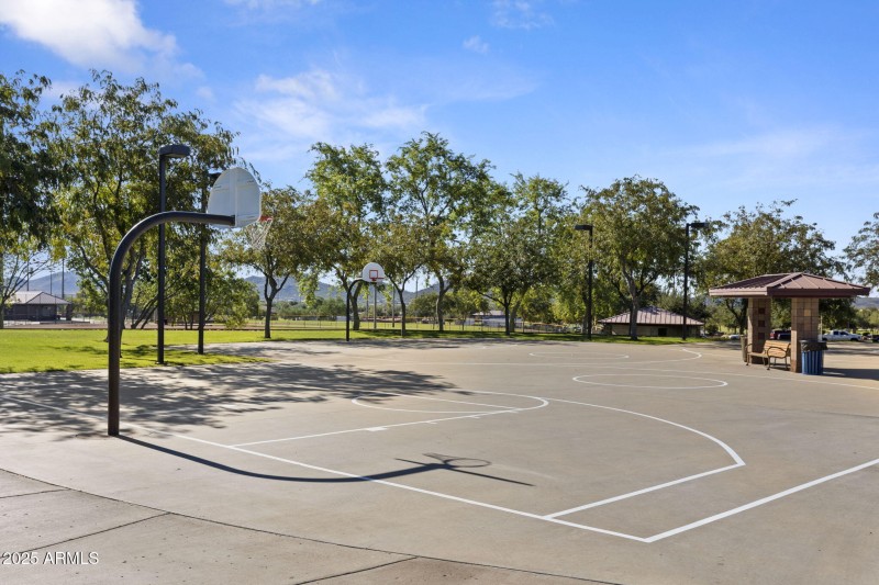 103-web-or-mls-43213-n-vista-hills-dr