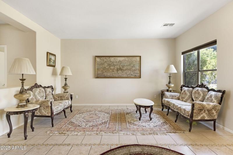 9025 S 6th St Phoenix - 230