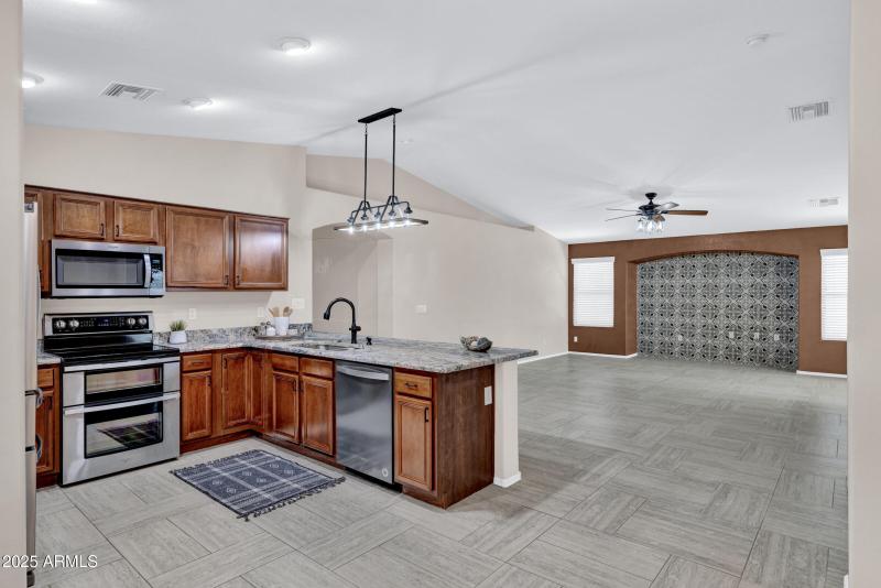 4374 S Mariposa Dr-21