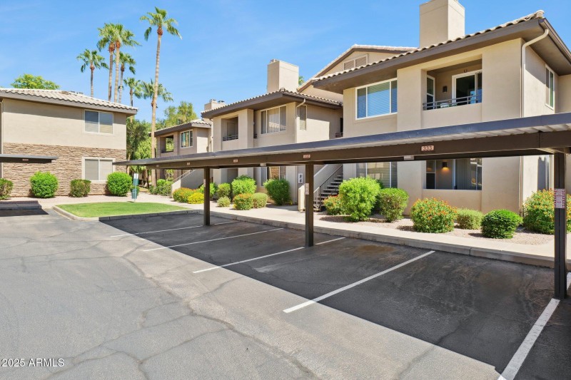 2-web-or-mls-7009-e-acoma-dr-1137