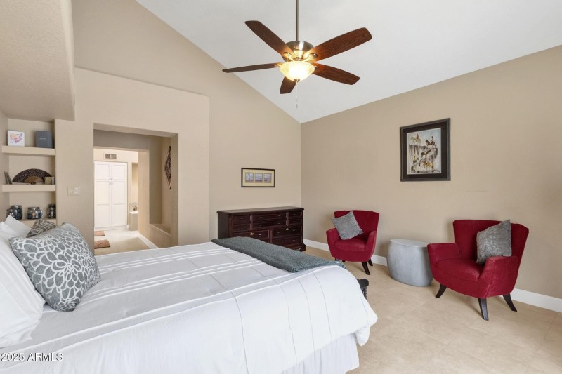 025_Primary Bedroom III