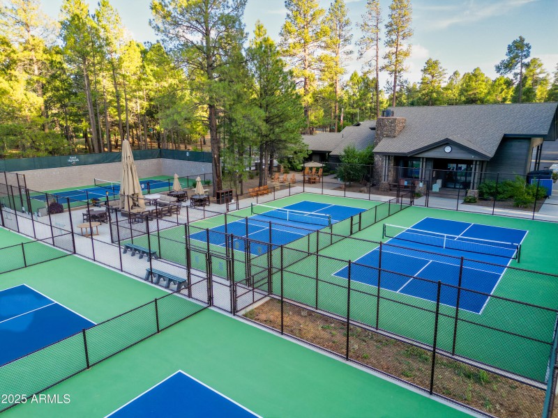 Pickleball Courts