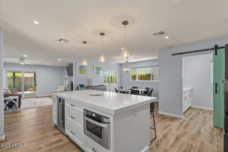 15-Kitchen