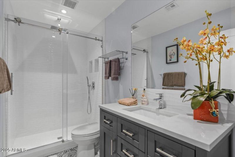 30-Full bath
