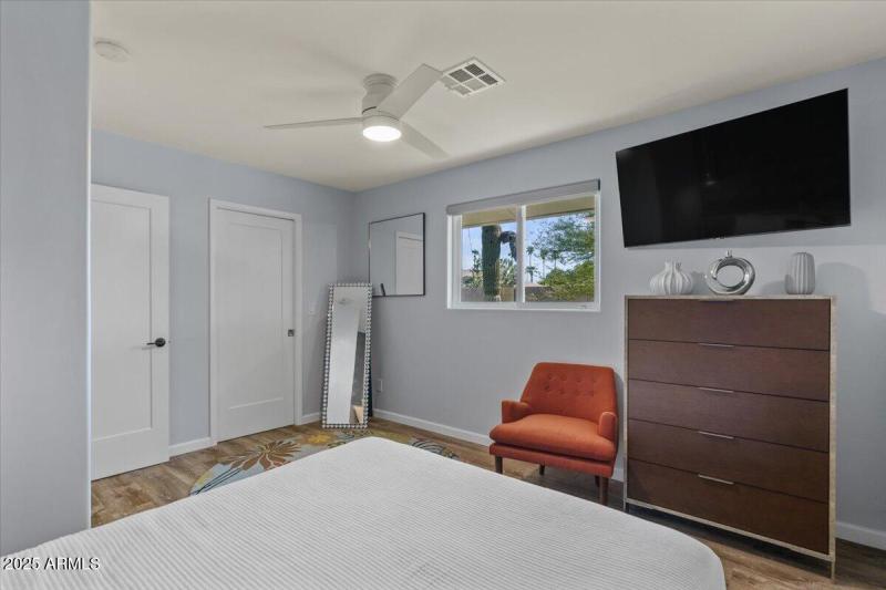 32-Bedroom 3