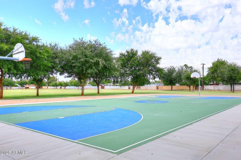 Nearby Park-Basketball Court