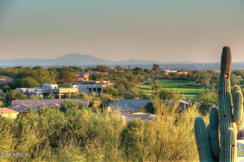 Golf Course Views too!