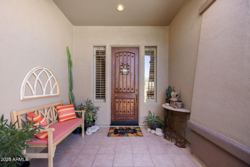 41646 N EMERALD LAKE DR