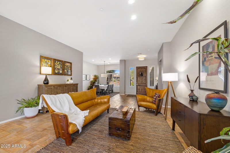 41646 N EMERALD LAKE DR