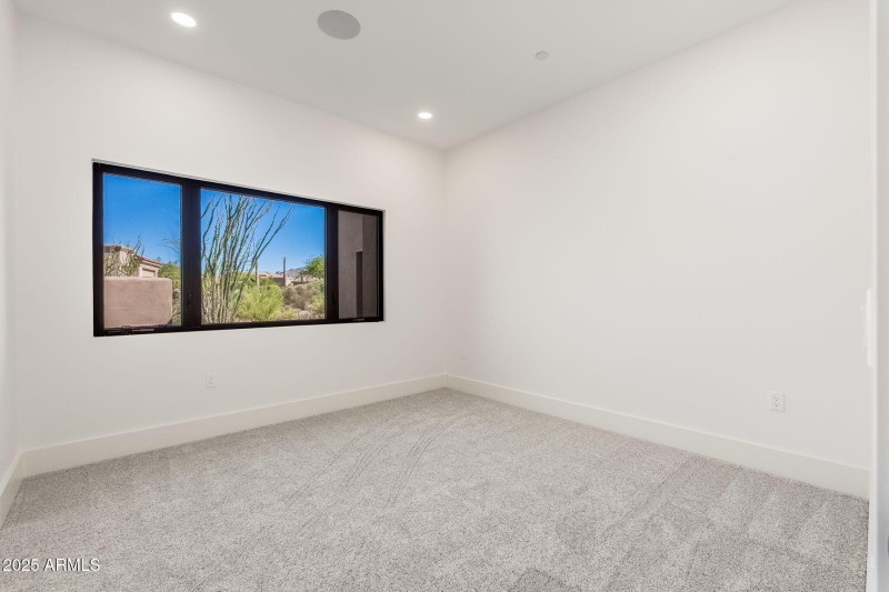 10160 E Saddle Horn Trl