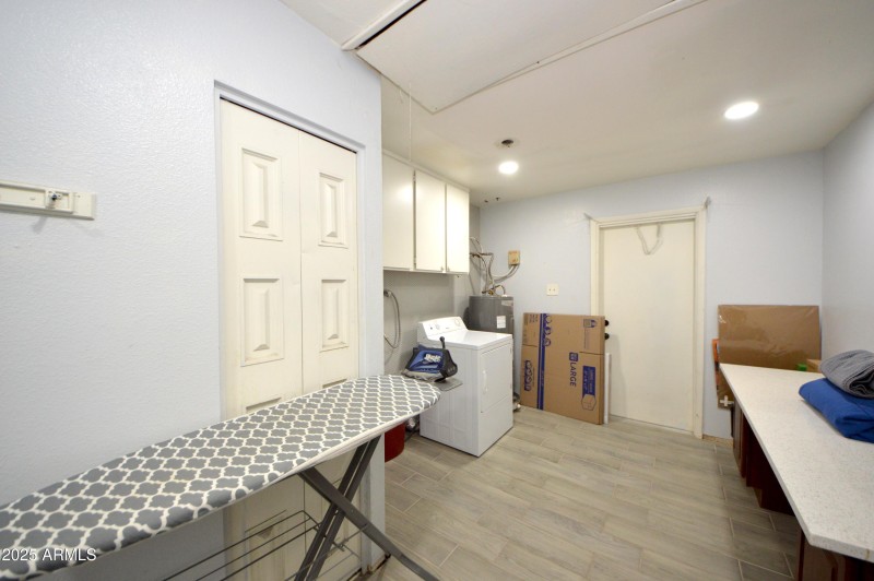 Spacious Laundry Room