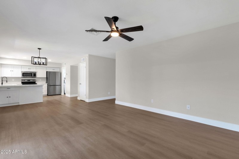 20-web-or-mls-4309-e-alta-mesa-ave