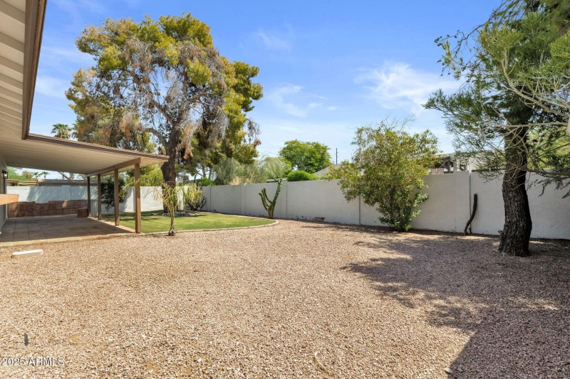 40-web-or-mls-4309-e-alta-mesa-ave