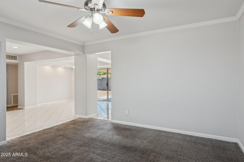 15-web-or-mls-5812-n-22nd-dr