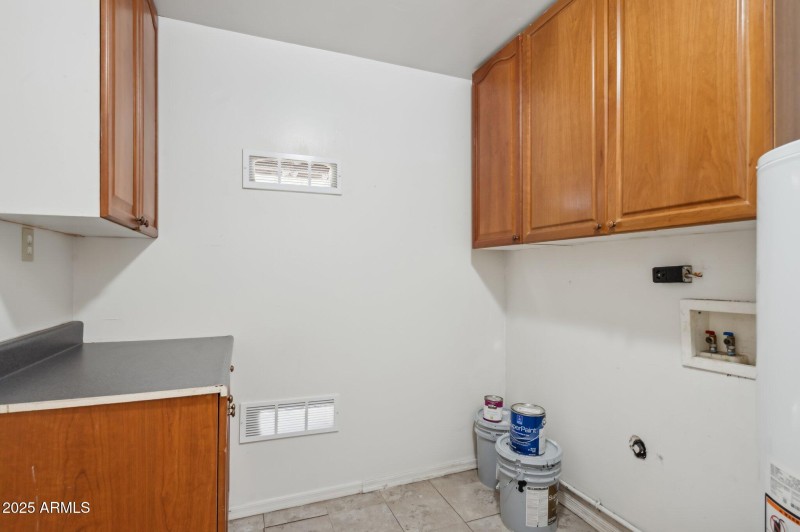 23-web-or-mls-5812-n-22nd-dr