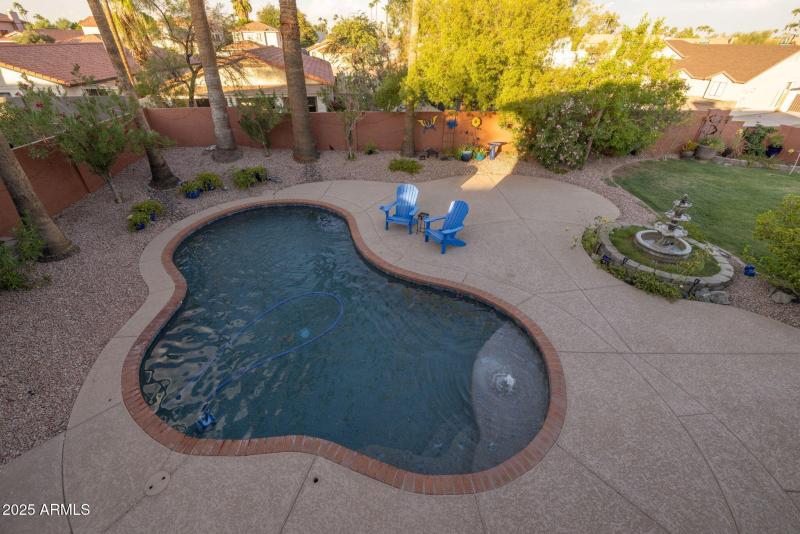 Pebbletech, salt water pool