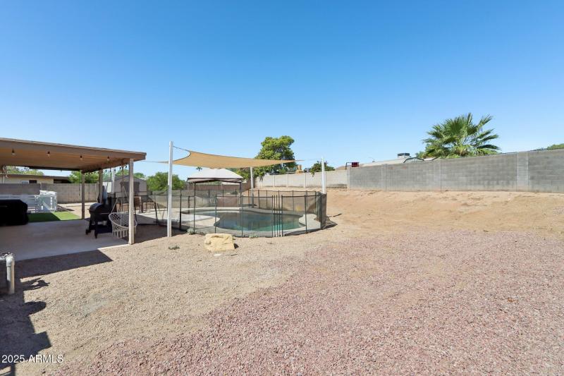 29-web-or-mls-E Duncan St-S2509-029