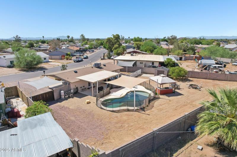 42-web-or-mls-E Duncan St-S2509-042